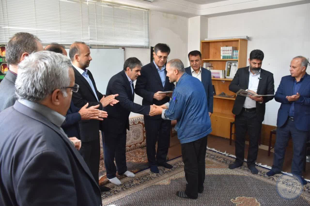 تجلیل مدیرعامل توانیر از تلاشگران طرح ملی مهتاب در ارومیه