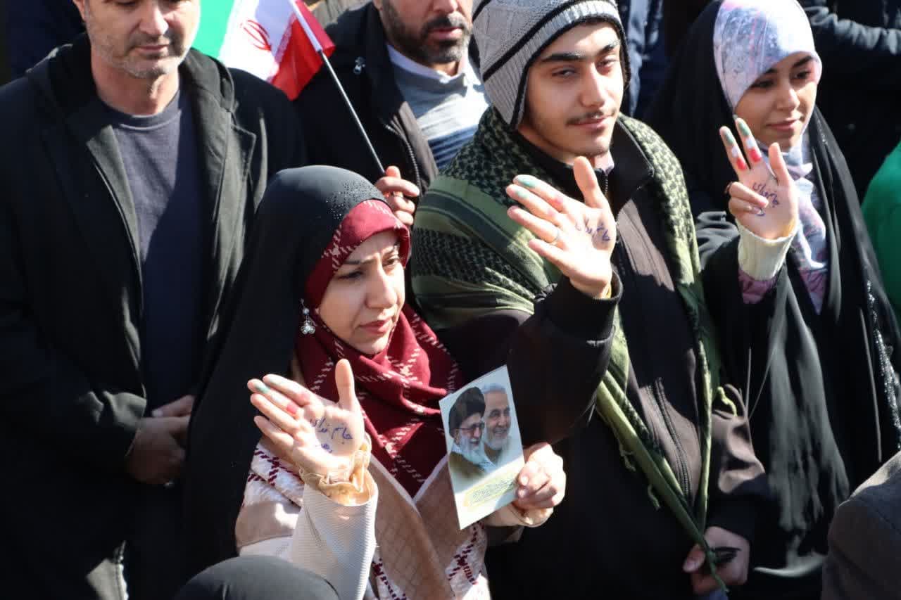 راهپیمایی-باشکوه-22-بهمن-در-ارومیه