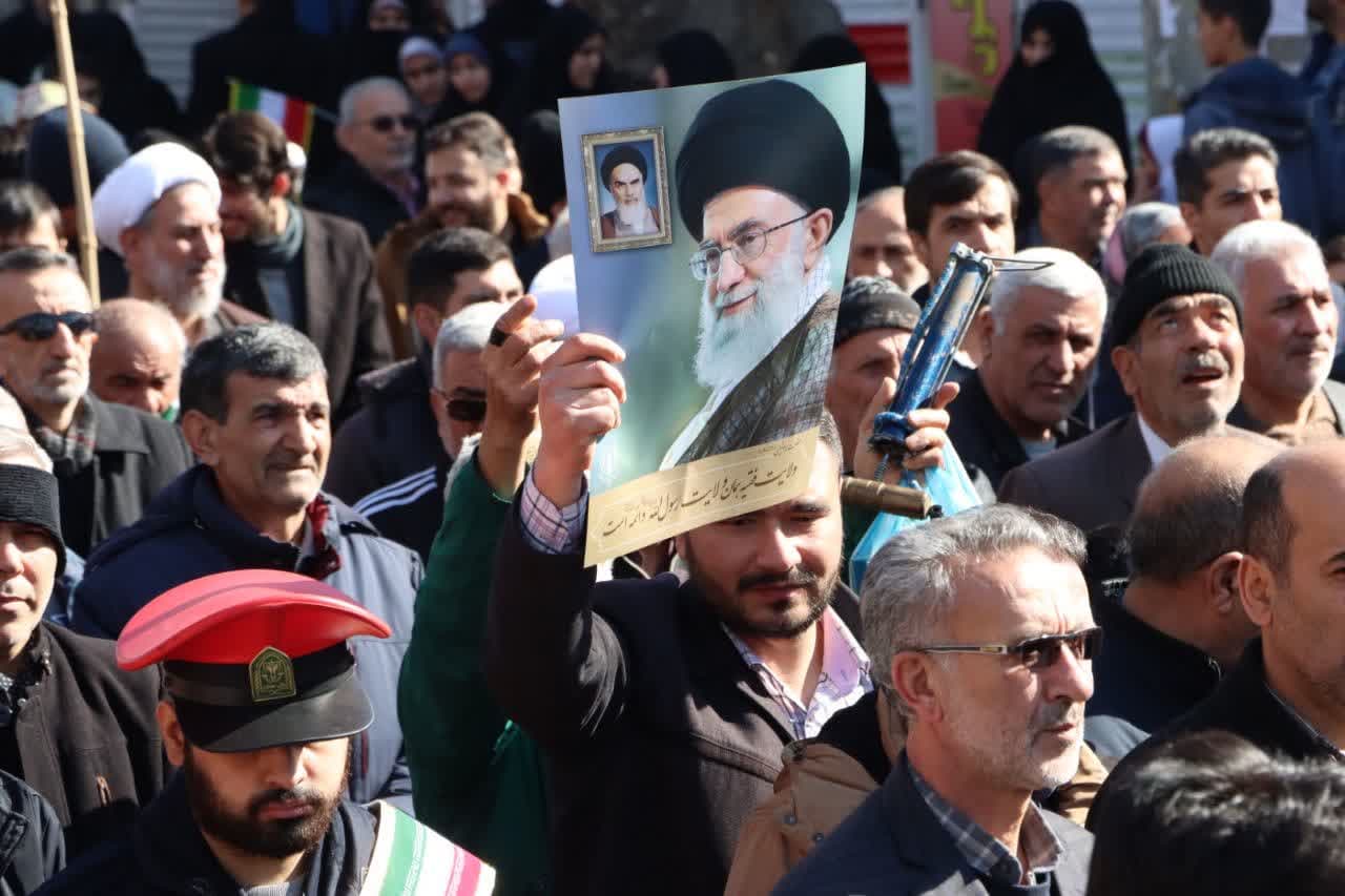 راهپیمایی-باشکوه-22-بهمن-در-ارومیه